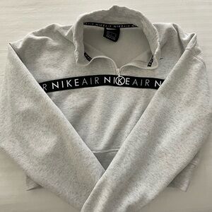 Nike Air Cropped Half-zip Sweatshirt in Gray